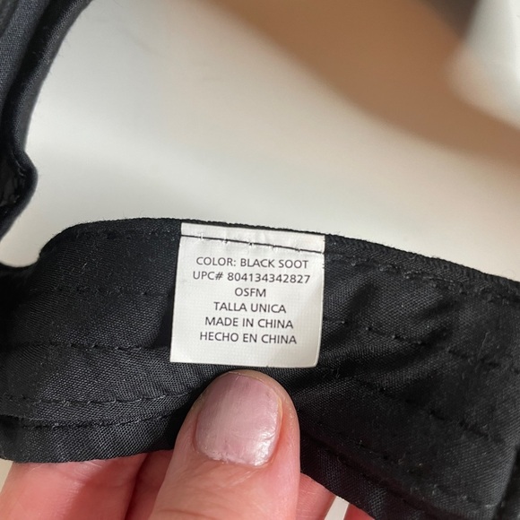 Black Visor Hat Adult Size Frozen Disney Anna Arendelle Sandwich Shop Design - Picture 3 of 4